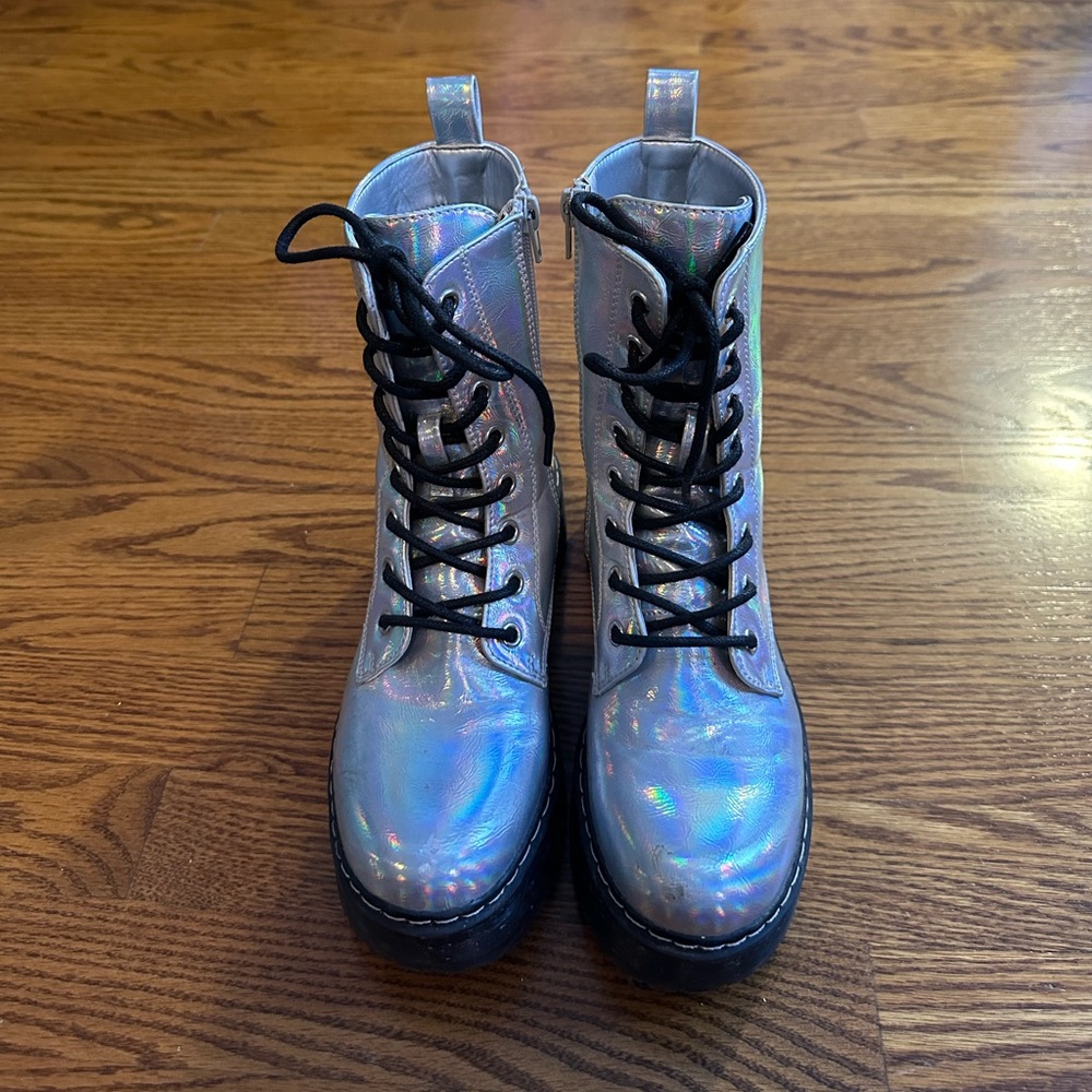 Union Bay Iridescent Boots with Black Laces
